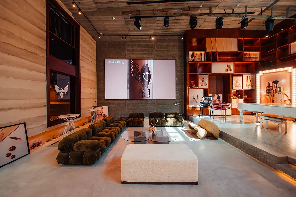 Someone's House Media 82